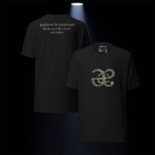 T-shirt military